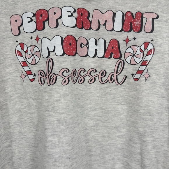 Peppermint Mocha Obsessed Christmas Top MV Sport Ash Grey Holiday Tee Sz L NWT - Picture 3 of 7